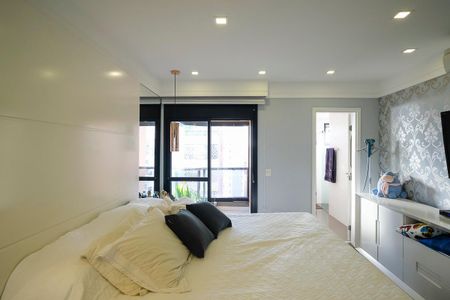 Apartamento à venda com 200m², 3 quartos e 4 vagasSuíte 1