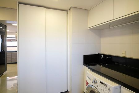 Apartamento à venda com 200m², 3 quartos e 4 vagasÁrea de serviço