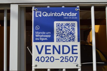 Casa à venda com 111m², 3 quartos e 2 vagasPlaquinha 