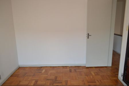 Casa à venda com 111m², 3 quartos e 2 vagasQuarto 3