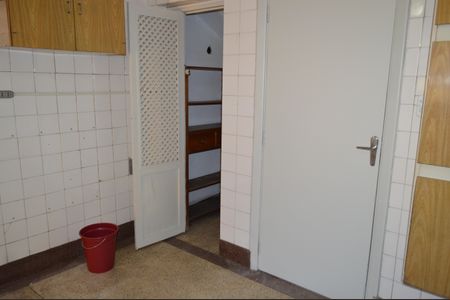 Casa à venda com 111m², 3 quartos e 2 vagasCozinha