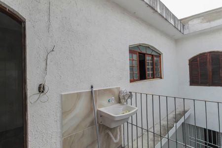 Casa para alugar com 150m², 2 quartos e 1 vaga Casa para alugar com 150m², 2 quartos e 1 vagaÁrea de Serviço