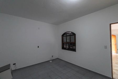 Casa para alugar com 150m², 2 quartos e 1 vaga Casa para alugar com 150m², 2 quartos e 1 vagaQuarto 2