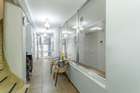 Apartamento à venda com 51m², 1 quarto e sem vagaHall social