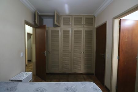 Apartamento para alugar com 158m², 3 quartos e 1 vaga Apartamento para alugar com 158m², 3 quartos e 1 vagaSuíte 2
