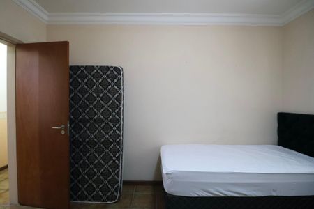 Apartamento para alugar com 158m², 3 quartos e 1 vaga Apartamento para alugar com 158m², 3 quartos e 1 vagaQuarto