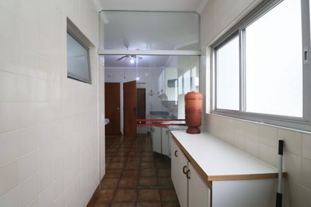 Apartamento para alugar com 158m², 3 quartos e 1 vaga Apartamento para alugar com 158m², 3 quartos e 1 vagaÁrea de Serviço