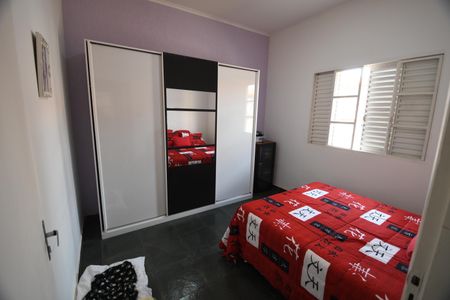 Casa à venda com 340m², 4 quartos e 3 vagasQuarto 2