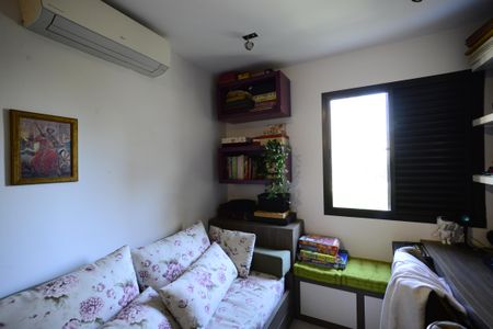 Apartamento para alugar com 106m², 3 quartos e 2 vagasQuarto 