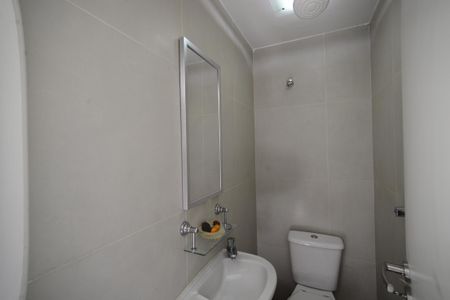 Apartamento para alugar com 106m², 3 quartos e 2 vagasBanheiro de Serviço