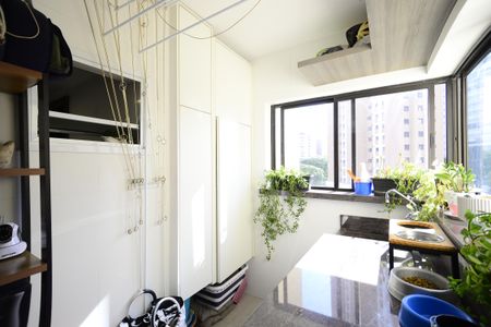 Apartamento para alugar com 106m², 3 quartos e 2 vagasÁrea de Serviço