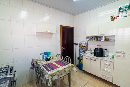 Casa à venda com 307m², 4 quartos e 3 vagas Casa à venda com 307m², 4 quartos e 3 vagasCasa 1 - Cozinha