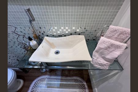 Apartamento à venda com 123m², 3 quartos e 2 vagas Apartamento à venda com 123m², 3 quartos e 2 vagasLavabo