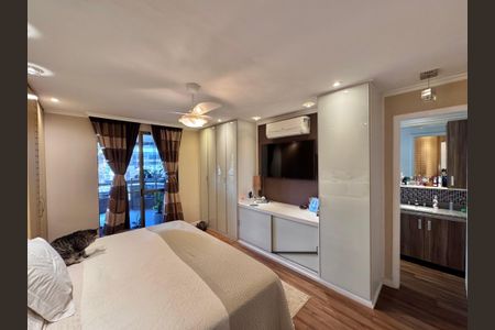Apartamento à venda com 123m², 3 quartos e 2 vagas Apartamento à venda com 123m², 3 quartos e 2 vagasSuíte