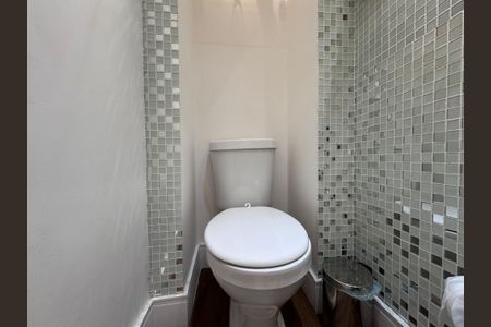 Apartamento à venda com 123m², 3 quartos e 2 vagas Apartamento à venda com 123m², 3 quartos e 2 vagasLavabo