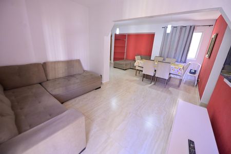 Apartamento para alugar com 63m², 2 quartos e 1 vaga Apartamento para alugar com 63m², 2 quartos e 1 vagaSala
