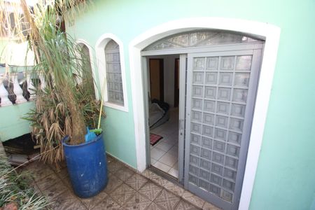 Casa à venda com 120m², 2 quartos e 2 vagasGaragem