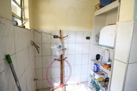 Casa à venda com 120m², 2 quartos e 2 vagasÁrea de Serviço