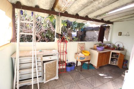 Casa à venda com 120m², 2 quartos e 2 vagasÁrea de Serviço