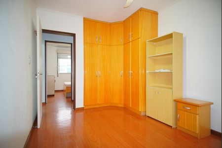 Apartamento à venda com 58m², 2 quartos e 1 vagaQuarto 2