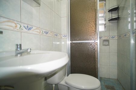 Apartamento à venda com 58m², 2 quartos e 1 vagaBanheiro Corredor