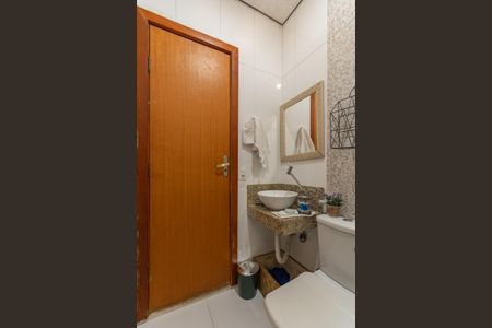 Casa à venda com 360m², 3 quartos e 6 vagas Casa à venda com 360m², 3 quartos e 6 vagasBanheiro Social 1