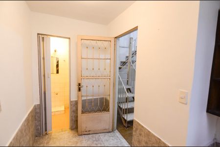Casa à venda com 187m², 3 quartos e 2 vagas Casa à venda com 187m², 3 quartos e 2 vagasQuarto de Serviço