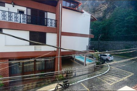 Casa à venda com 187m², 3 quartos e 2 vagas Casa à venda com 187m², 3 quartos e 2 vagasQuarto 2