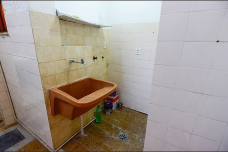 Casa à venda com 187m², 3 quartos e 2 vagas Casa à venda com 187m², 3 quartos e 2 vagasÁrea de Serviço