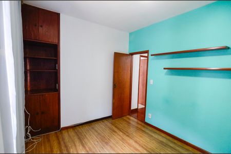 Casa à venda com 187m², 3 quartos e 2 vagas Casa à venda com 187m², 3 quartos e 2 vagasQuarto 2