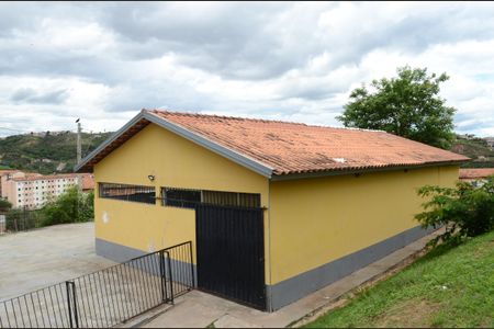 Apartamento para alugar com 42m², 2 quartos e 1 vagaÁrea comum - Salão de festas