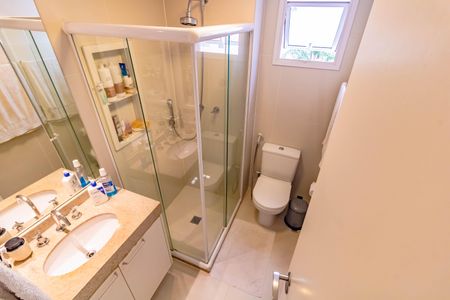 Apartamento à venda com 103m², 3 quartos e 2 vagas Apartamento à venda com 103m², 3 quartos e 2 vagasBanheiro da Suíte