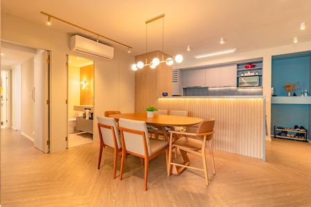 Apartamento à venda com 103m², 3 quartos e 2 vagas Apartamento à venda com 103m², 3 quartos e 2 vagasSala