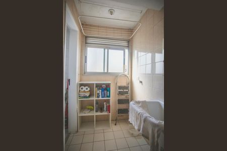 Apartamento à venda com 58m², 2 quartos e 1 vaga Apartamento à venda com 58m², 2 quartos e 1 vagaÁrea de Serviço