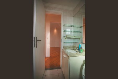 Apartamento à venda com 58m², 2 quartos e 1 vaga Apartamento à venda com 58m², 2 quartos e 1 vagaBanheiro