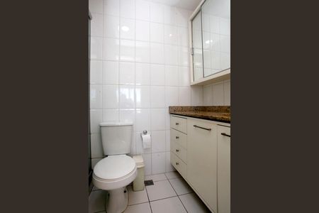 Apartamento à venda com 71m², 2 quartos e 2 vagasBanheiro Suíte