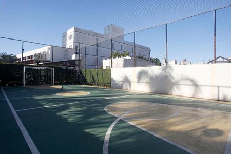 Apartamento à venda com 71m², 2 quartos e 2 vagasÁrea Comum - Quadra Poliesportiva