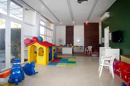 Apartamento à venda com 71m², 2 quartos e 2 vagasÁrea Comum - Brinquedoteca