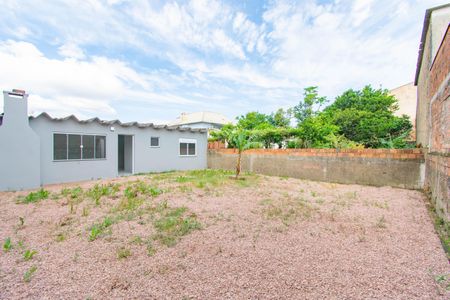 Casa à venda com 190m², 5 quartos e 4 vagas Casa à venda com 190m², 5 quartos e 4 vagasÁrea externa
