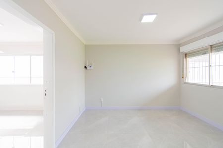 Sala de casa à venda com 5 quartos, 190m² em Niterói, Canoas