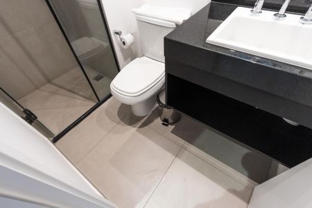 Studio à venda com 24m², 1 quarto e 1 vaga Studio à venda com 24m², 1 quarto e 1 vagaBanheiro