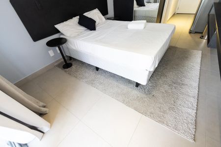 Studio à venda com 24m², 1 quarto e 1 vaga Studio à venda com 24m², 1 quarto e 1 vagaStudio