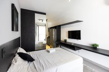 Studio à venda com 24m², 1 quarto e 1 vaga Studio à venda com 24m², 1 quarto e 1 vagaStudio