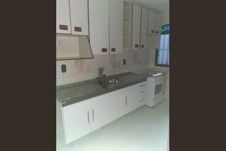 Casa à venda com 120m², 2 quartos e 1 vaga