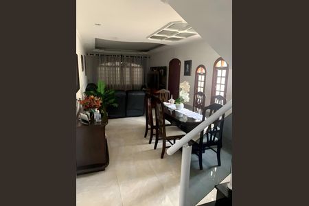 Casa para alugar com 3 quartos, 240m² em Chácara Belenzinho, São Paulo