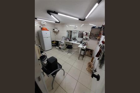 Casa à venda com 150m², 3 quartos e 2 vagas