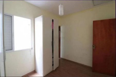 Casa à venda com 68m², 2 quartos e 1 vaga