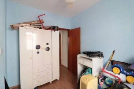 Casa à venda com 68m², 2 quartos e 1 vaga