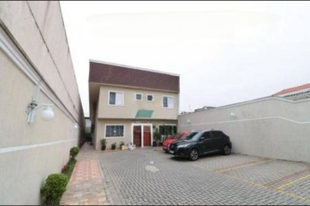 Casa à venda com 68m², 2 quartos e 1 vaga
