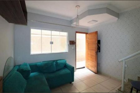 Casa à venda com 68m², 2 quartos e 1 vaga
